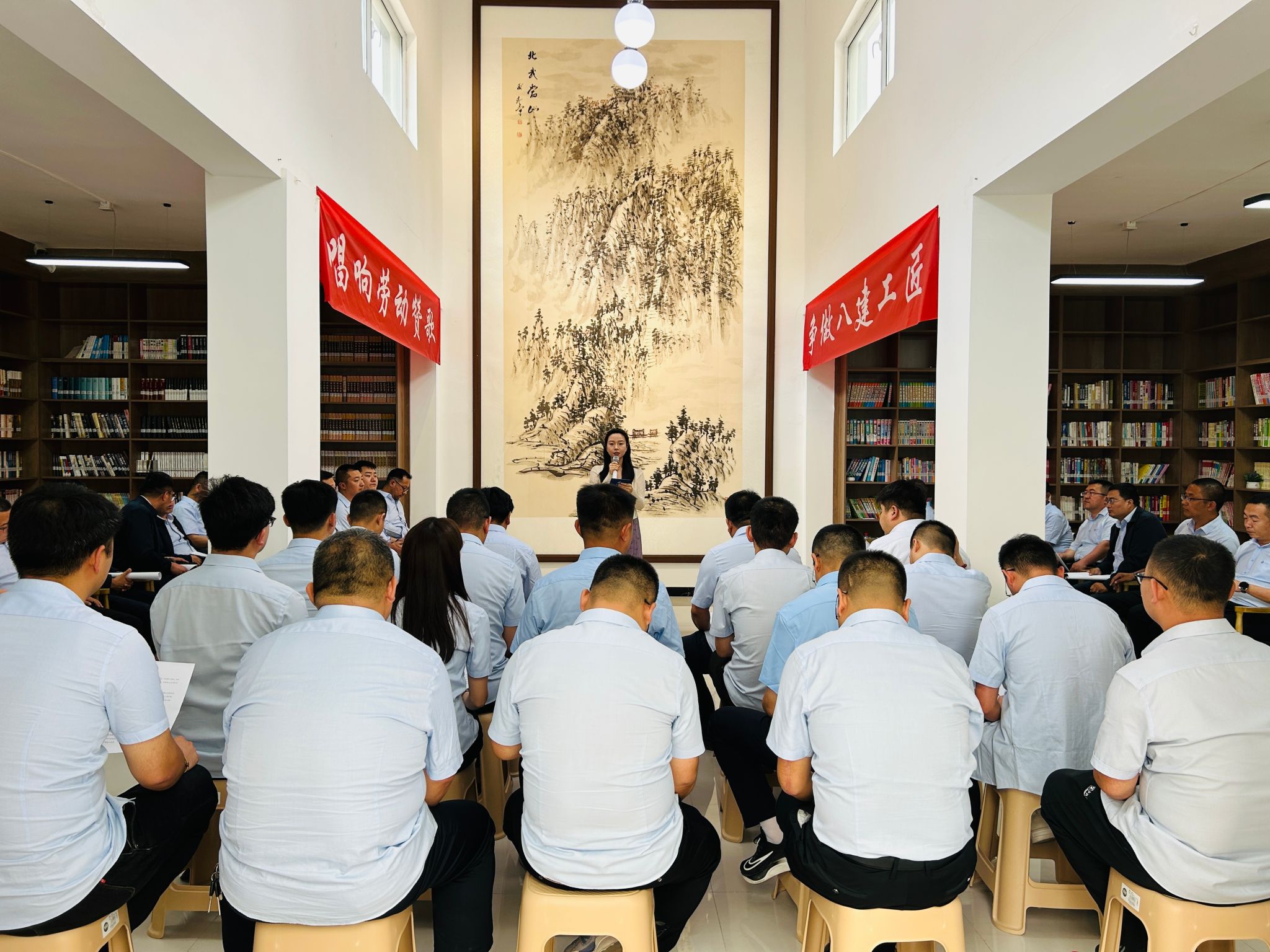 山西建投八建集團(tuán)舉辦主題讀書活動(dòng)