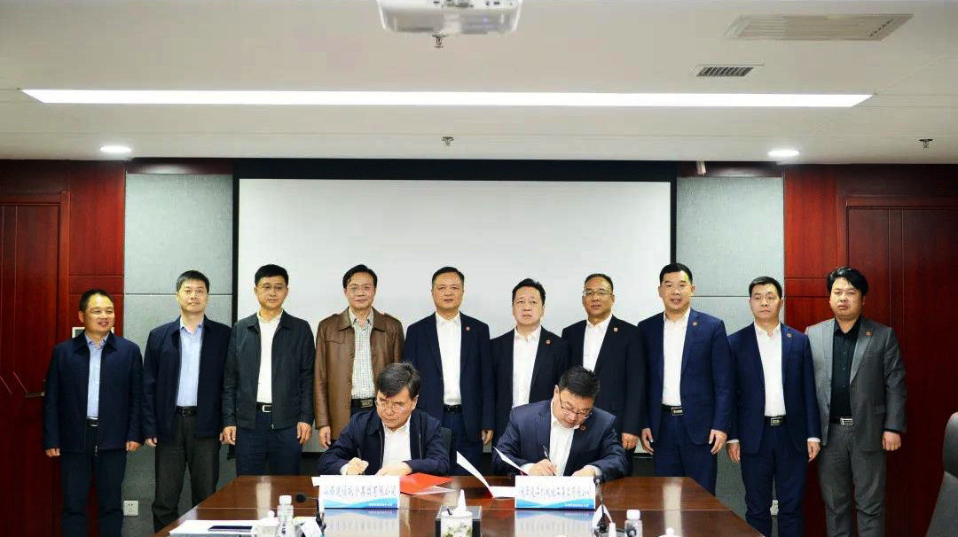 山西建投機(jī)械化集團(tuán)與陜西建工機(jī)械施工集團(tuán)簽約
