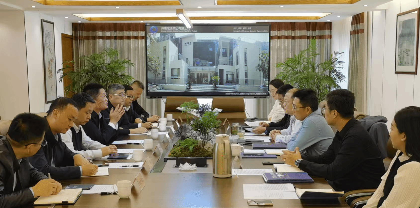 山西建投集團(tuán)與濟(jì)南域?yàn)t集團(tuán)舉行工作會(huì)談