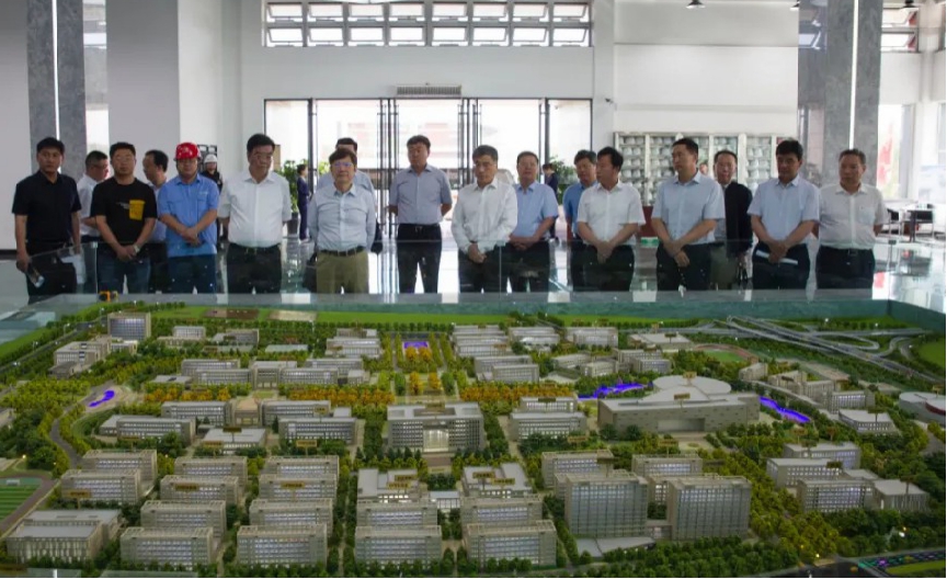 晉中市委書記在山西建投承建的山西職教港項(xiàng)目調(diào)研