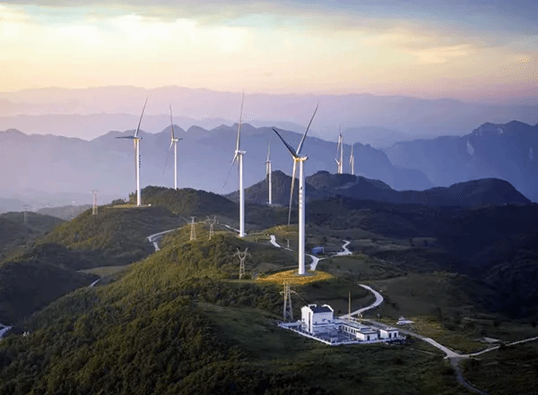 山西建投安裝集團(tuán)華能重慶奉節(jié)金鳳山風(fēng)電項(xiàng)目全容量并網(wǎng)發(fā)電
