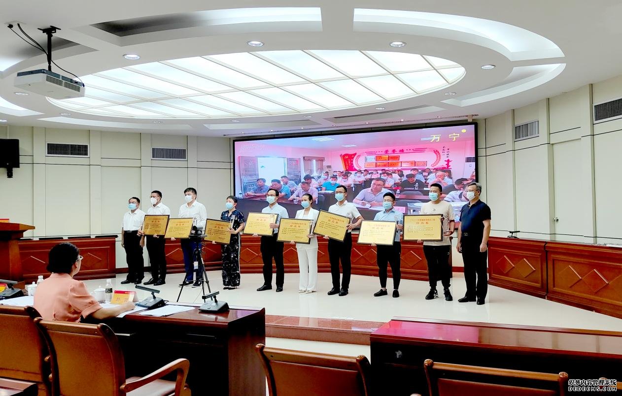 山西建投四建集團(tuán)首獲“綠島杯”并蒂結(jié)雙花