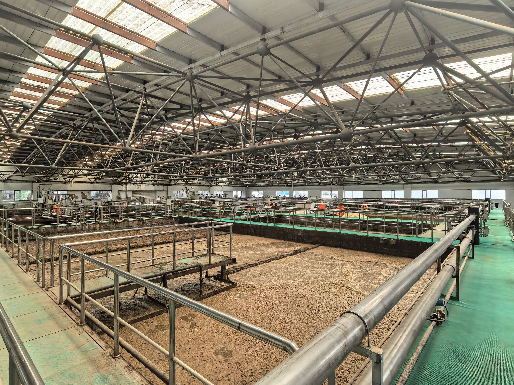 山西建投低碳環(huán)保集團(tuán)石樓縣污水處理廠運(yùn)營(yíng)項(xiàng)目：守護(hù)一泓清水 共繪生態(tài)畫(huà)卷