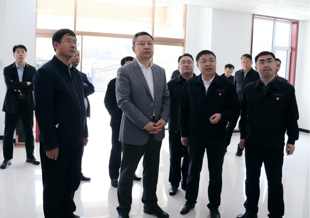 晉中市委書記在山西建投安裝集團昔陽經(jīng)濟技術開發(fā)區(qū)地下綜合管廊項目調(diào)研