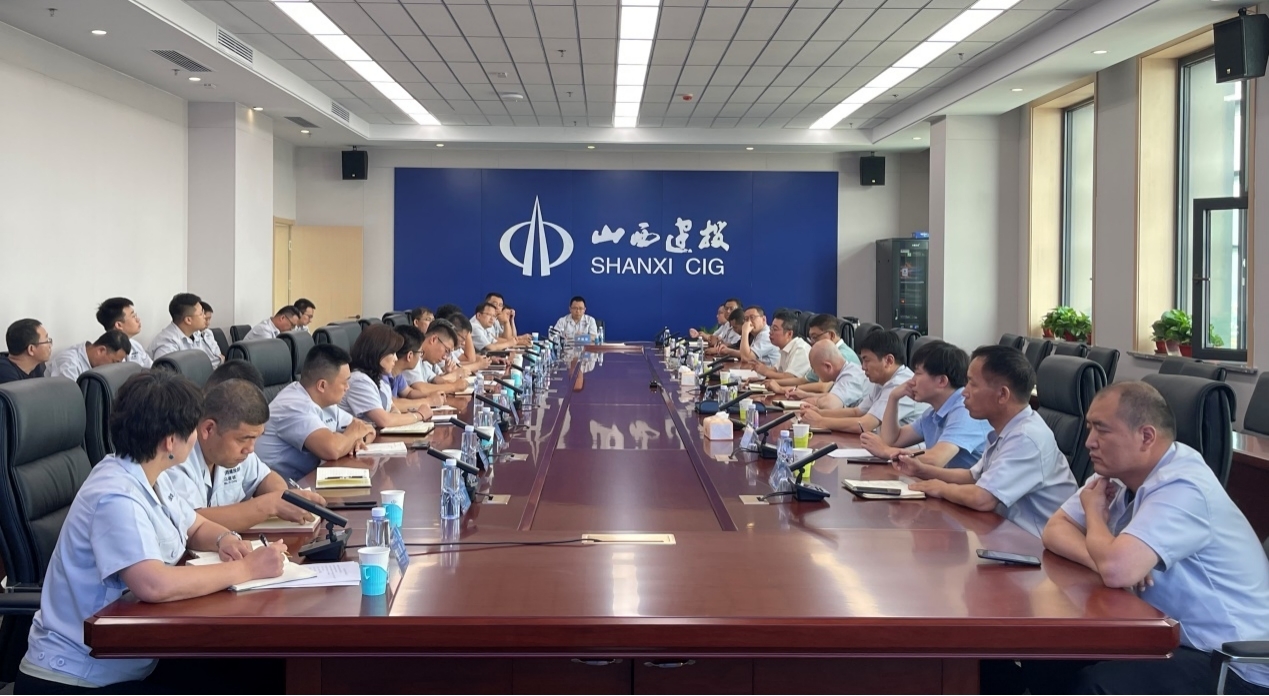 山西建投裝飾公司邀請專家組對山西·瀟河新城 智慧運行總部內(nèi)部裝飾工程現(xiàn)場指導(dǎo)