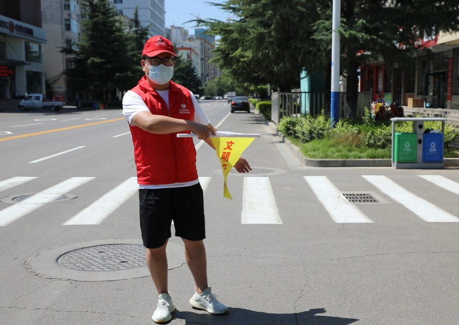 山西建投三建集團志愿服務點亮城市文明