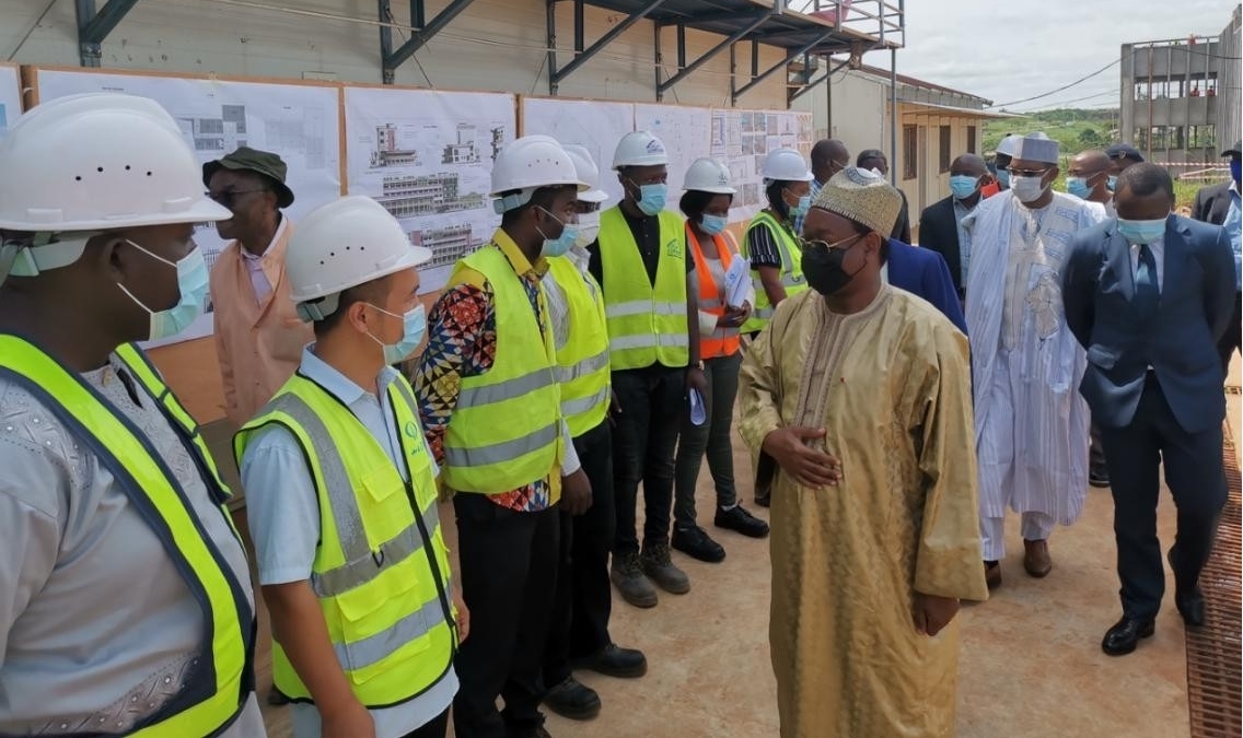 喀麥隆國家公共合同部領導在山西建投國合公司民航總局項目調研