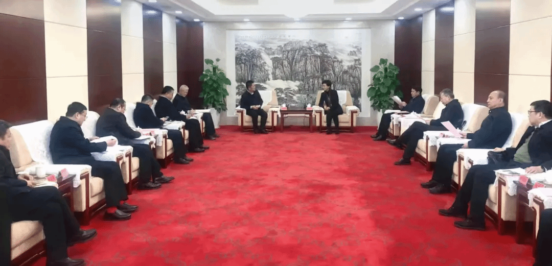 山西建投集團與陽泉市舉行工作會談