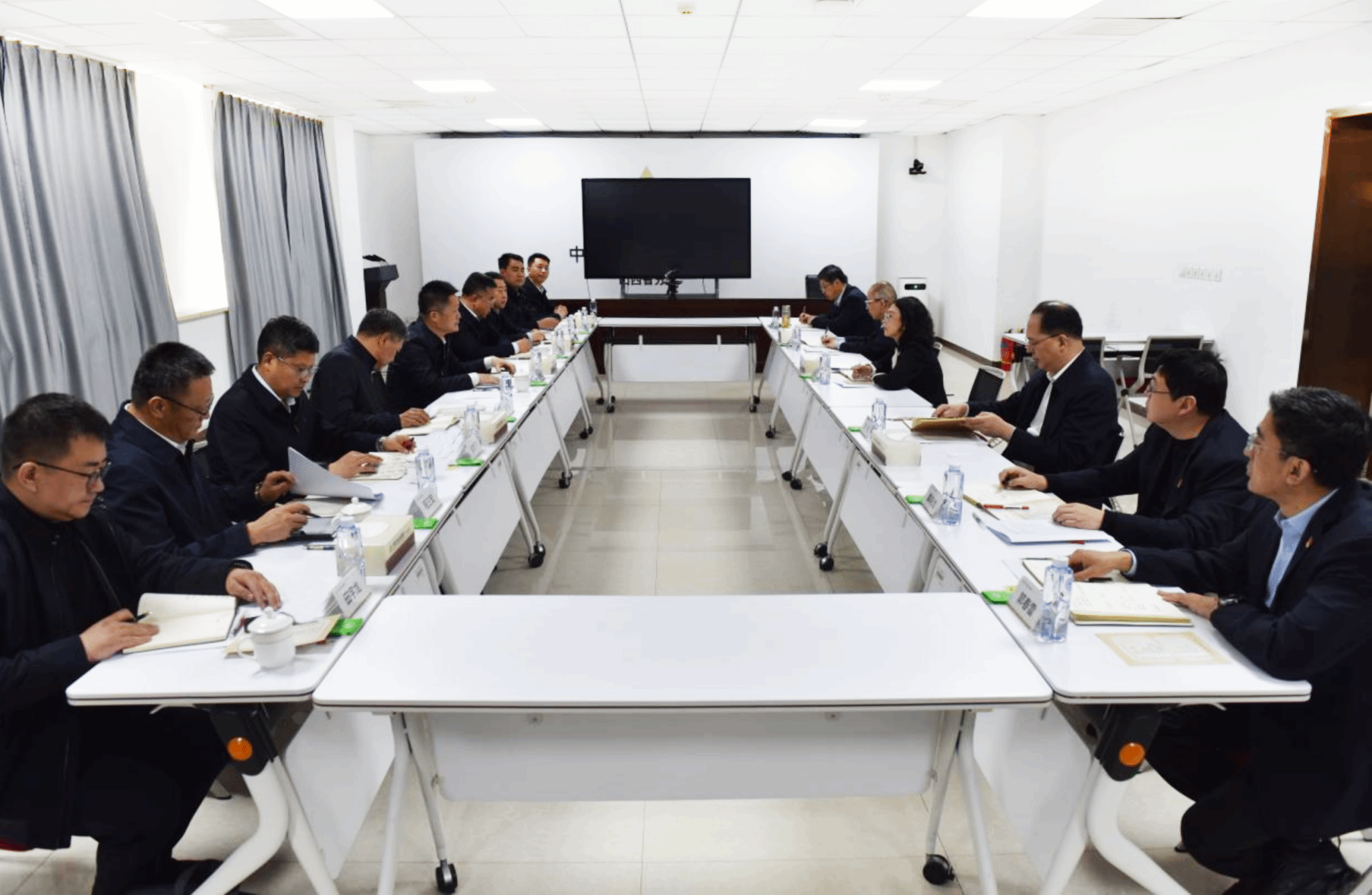 山西建投與農(nóng)發(fā)行山西省分行舉行工作會談