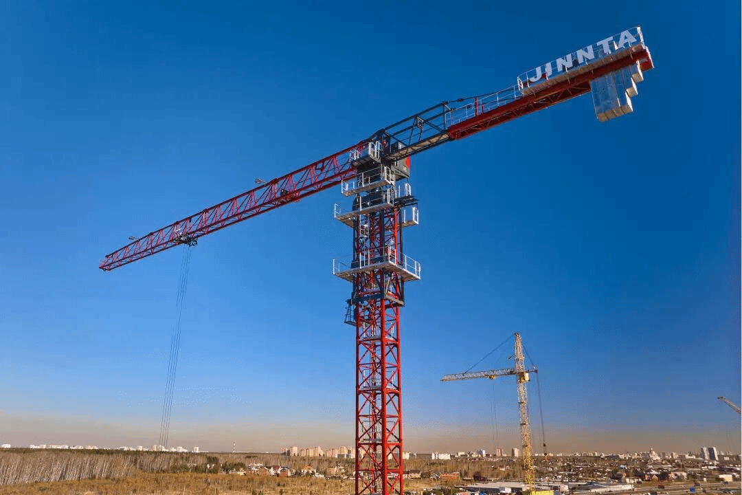 山西建投工程機械公司晉塔設(shè)備出口哈薩克斯坦