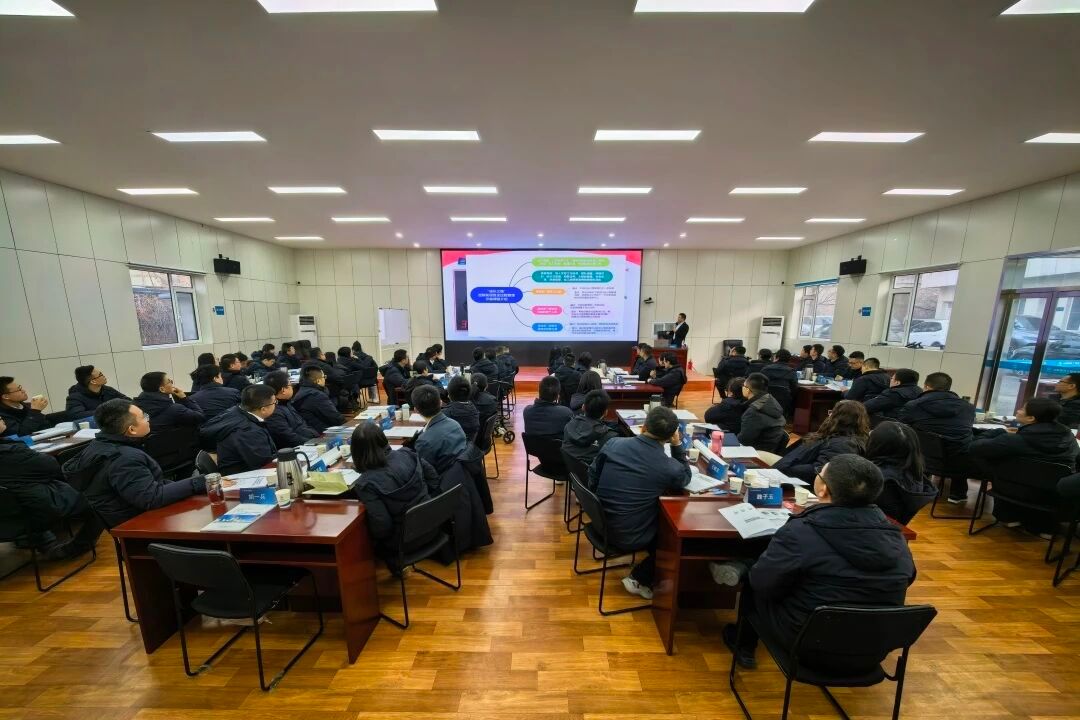 山西建投建工集團(tuán)舉辦第三期項(xiàng)目“鐵三角”精英人才賦能提升培訓(xùn)