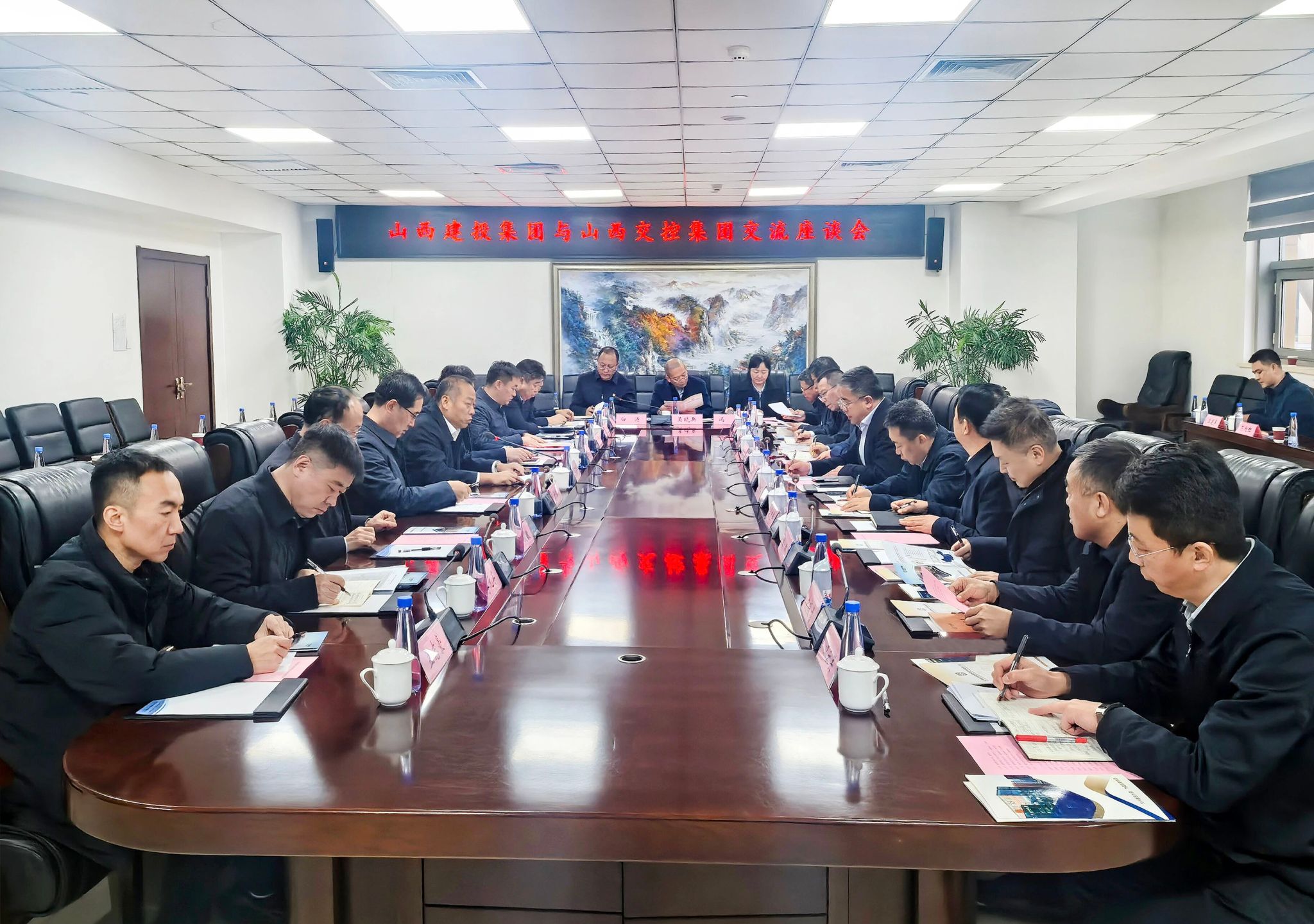 山西建投與山西交控集團(tuán)開(kāi)展對(duì)標(biāo)交流