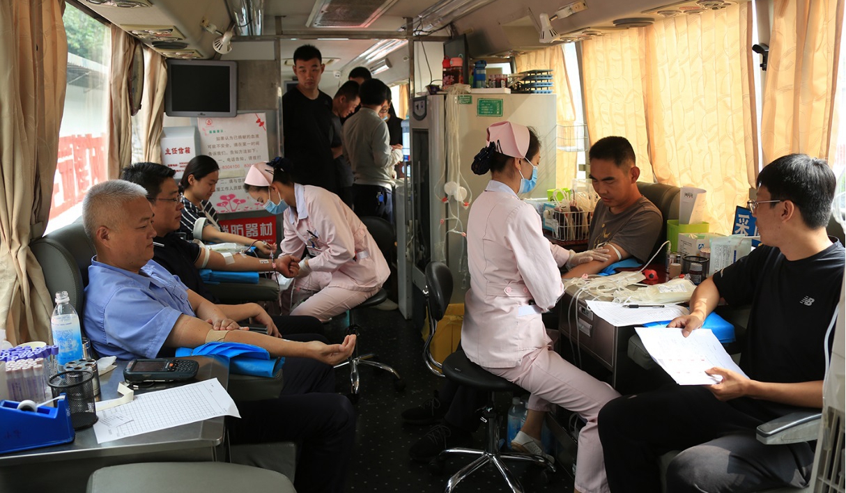 山西建投四建集團(tuán)組織2020年職工義務(wù)獻(xiàn)血活動