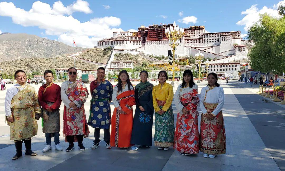 山西建投三建集團(tuán)漢藏職工同慶藏歷新年