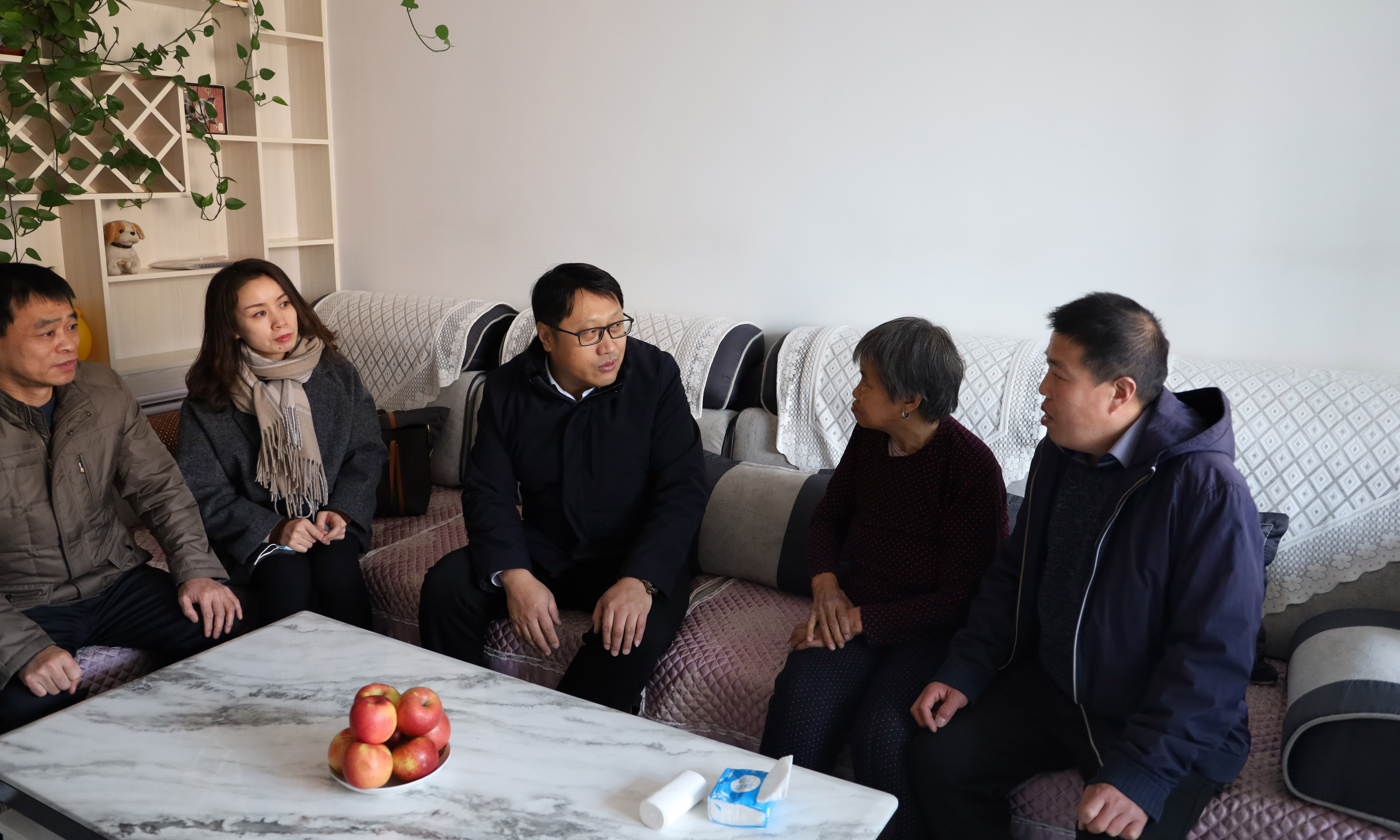 山西建投三建集團(tuán)工會(huì)走訪慰問困難職工