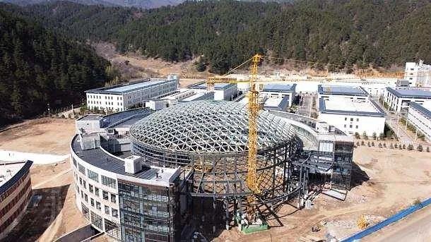 山西省首個(gè)鋁合金穹頂落成