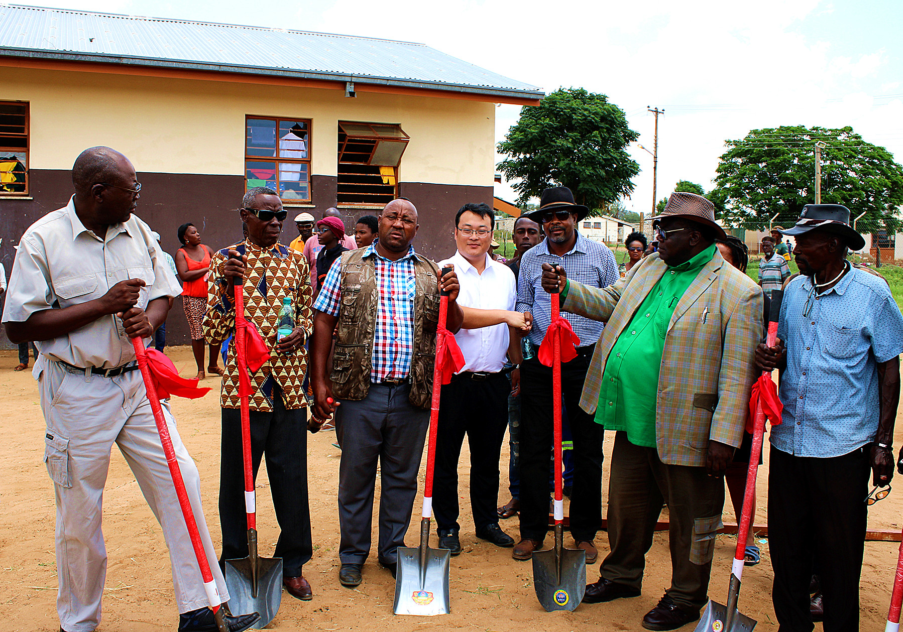 山西建投國合公司承建納米比亞學(xué)校項目開工儀式隆重舉行