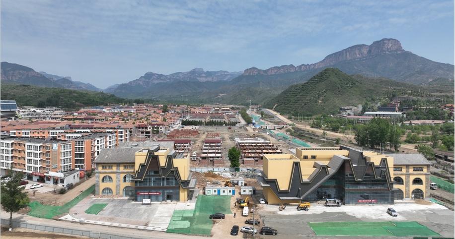 山西建投一建集團(tuán)承建的左權(quán)中國(guó)北方寫(xiě)生基地榮登人民日?qǐng)?bào)