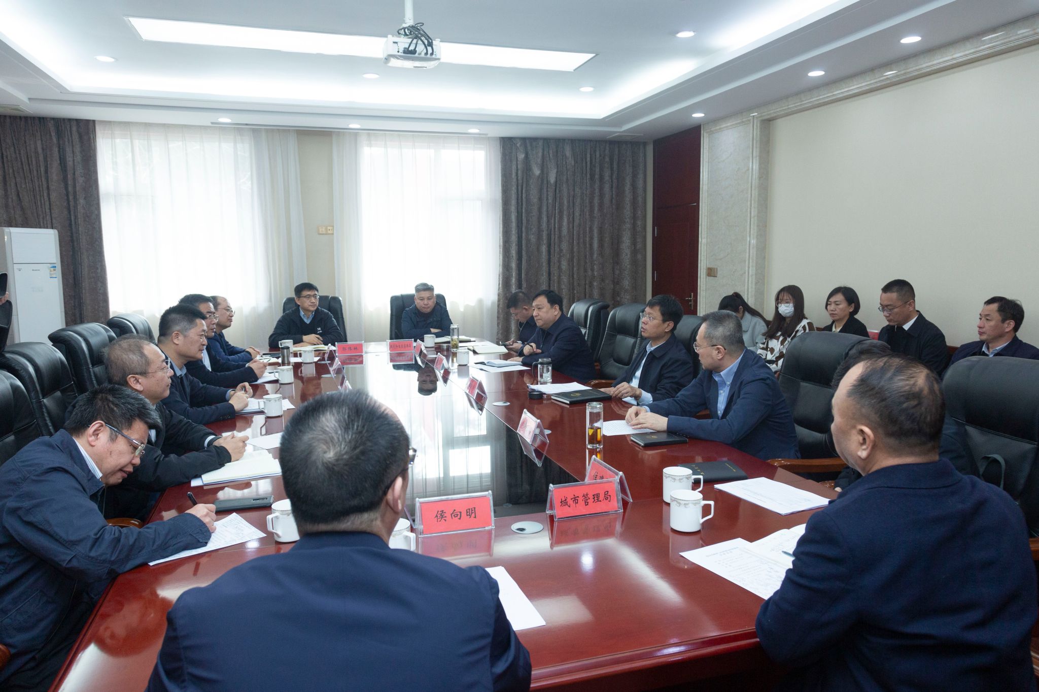 山西建投集團(tuán)與臨汾市政府舉行工作會談