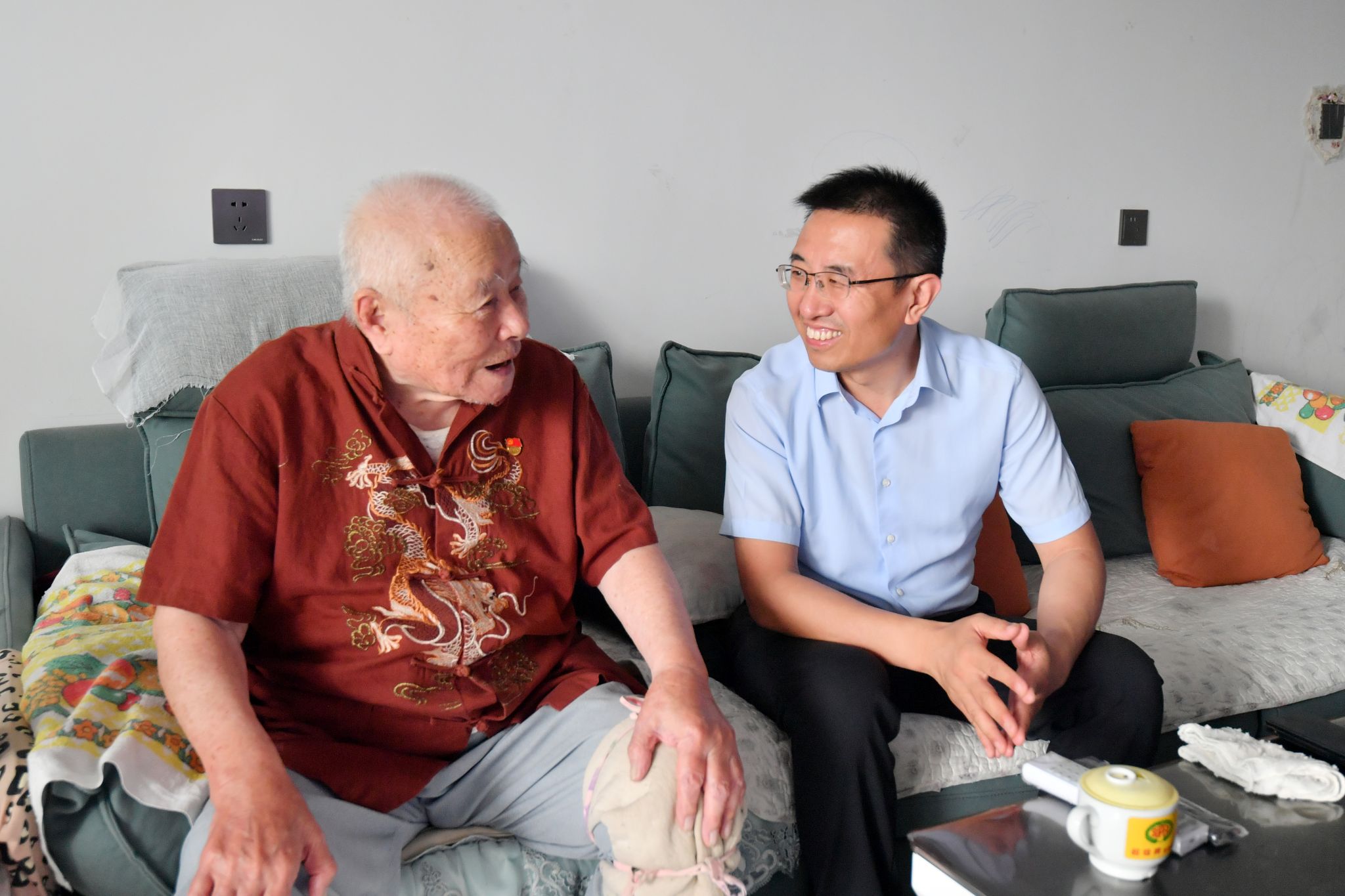 山西建投四建集團(tuán)開展“七一”走訪慰問活動