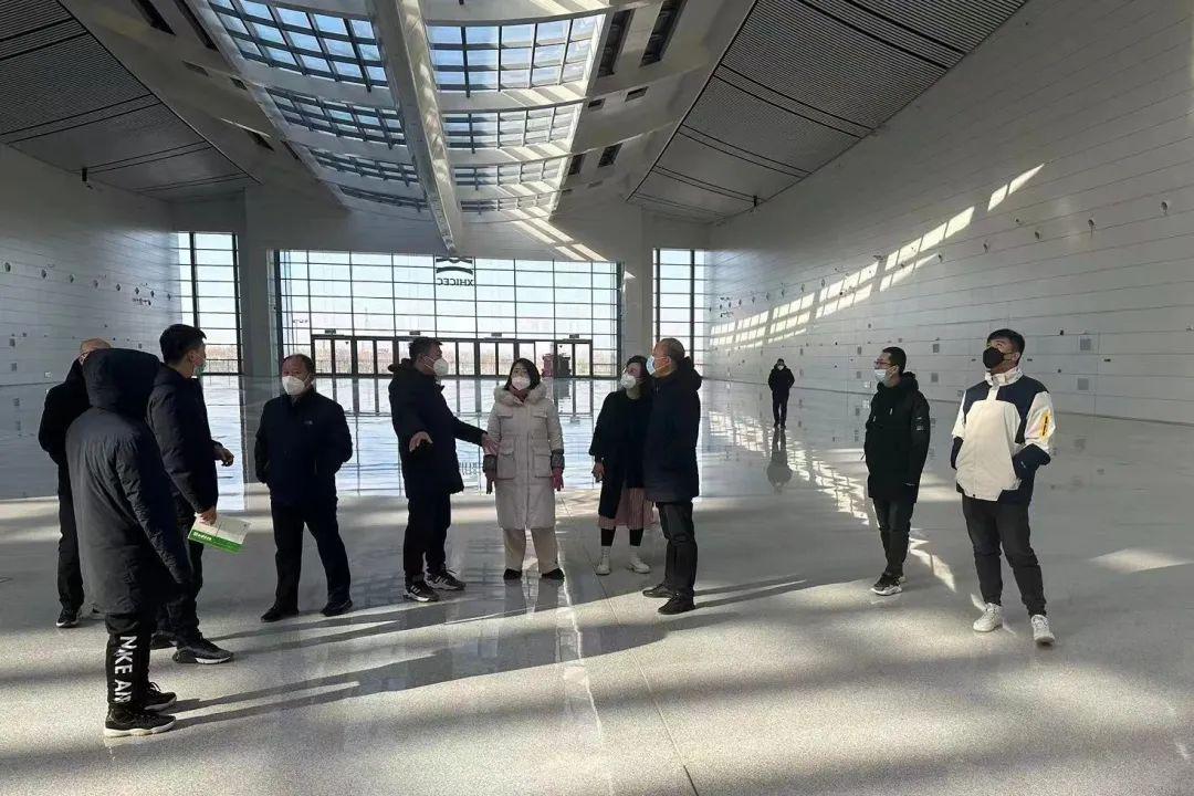 山西建投六建集團2022年技術(shù)質(zhì)量觀摩會走進瀟河國際會展中心中間組團項目