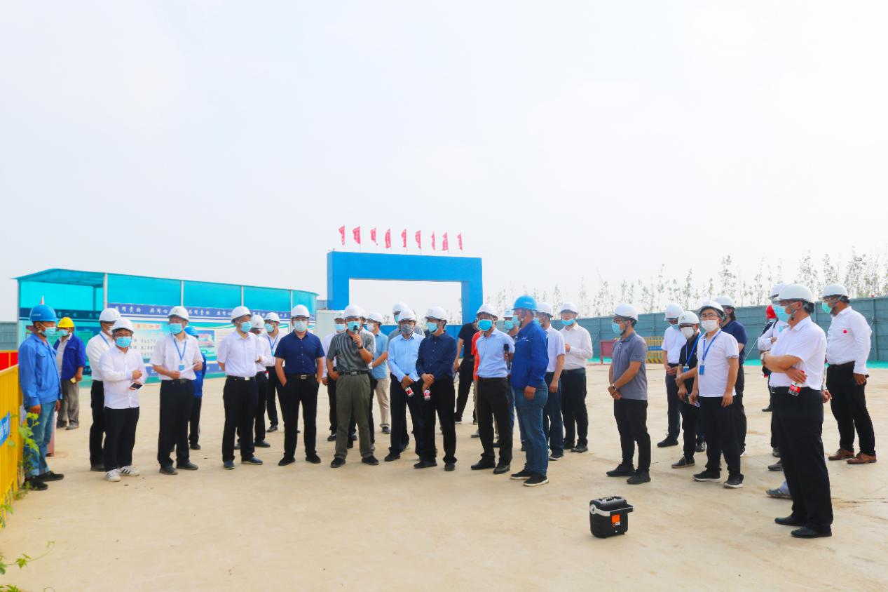 雄安新區(qū)黨工委副書記在山西建投安裝集團(tuán)承建的雄安垃圾處理過渡設(shè)施項(xiàng)目調(diào)研