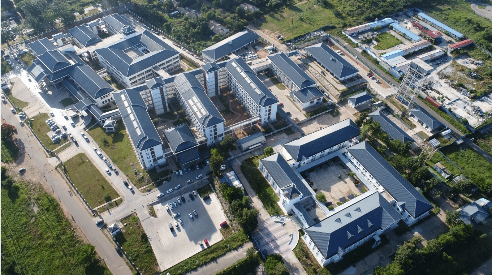 山西建投國際建設集團承建的援贊比亞醫(yī)院利維·姆瓦納瓦薩醫(yī)院項目獲商務部“優(yōu)良工程”評定